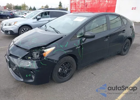 2013 Toyota Prius Four z USA, uszkodzony, nr VIN JTDKN3DU3D5559057